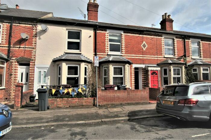 2 Bedroom Terraced House To Rent In Kings Road, Caversham, Reading, RG4