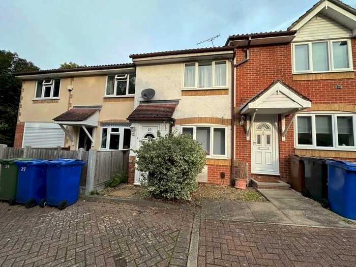 2 Bedroom Terraced House To Rent In Ryde Drive, Stanford-Le-Hope, SS17