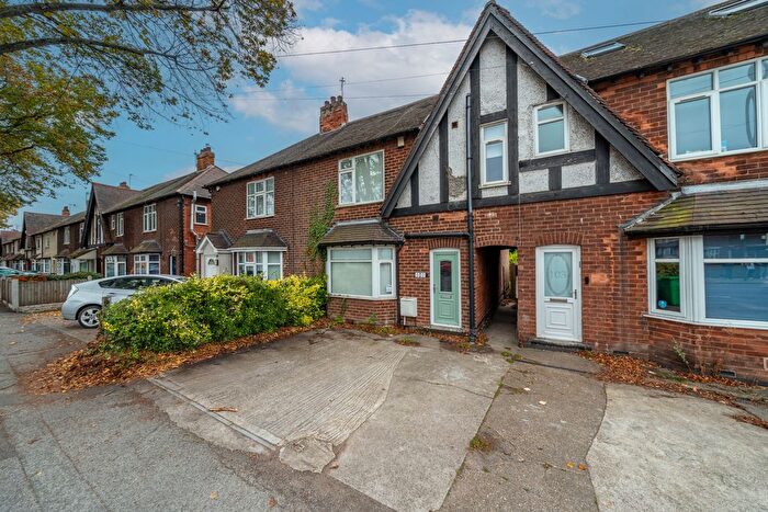 6 Bedroom Terraced House For Sale In Beeston Road, Nottingham, NG7