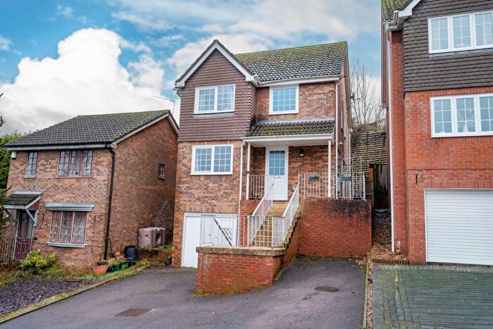 4 Bedroom Detached House For Sale In Cornfields, Andover, SP10