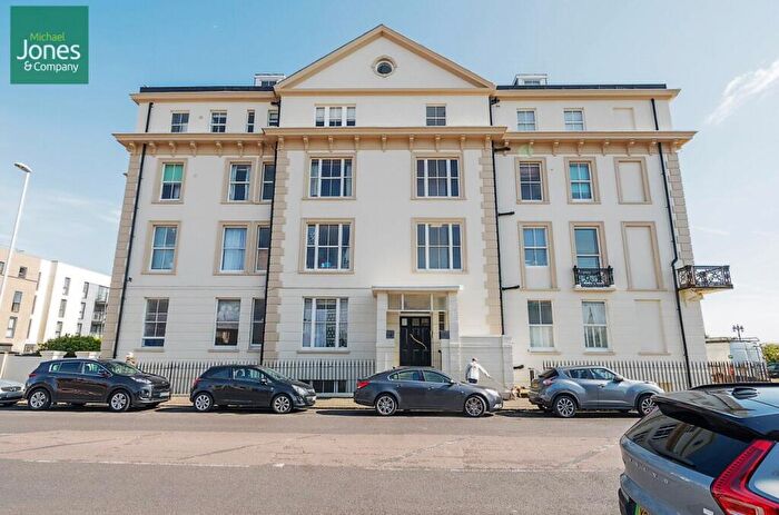 1 Bedroom Flat To Rent In West Mansions, Heene Terrace, Worthing, West Sussex, BN11