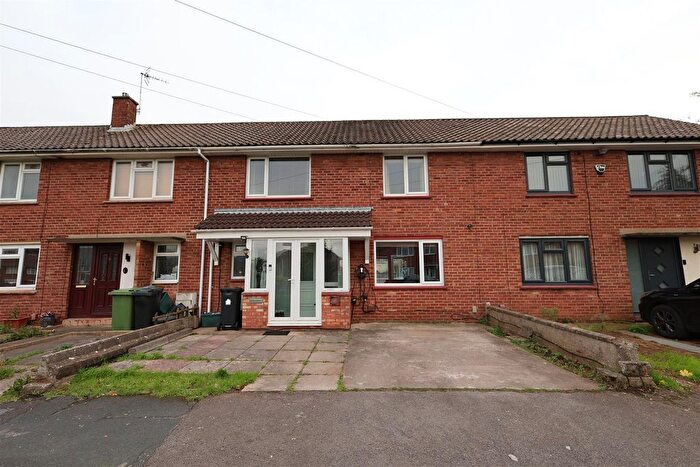 3 Bedroom Terraced House For Sale In The Meads, Bristol, BS16