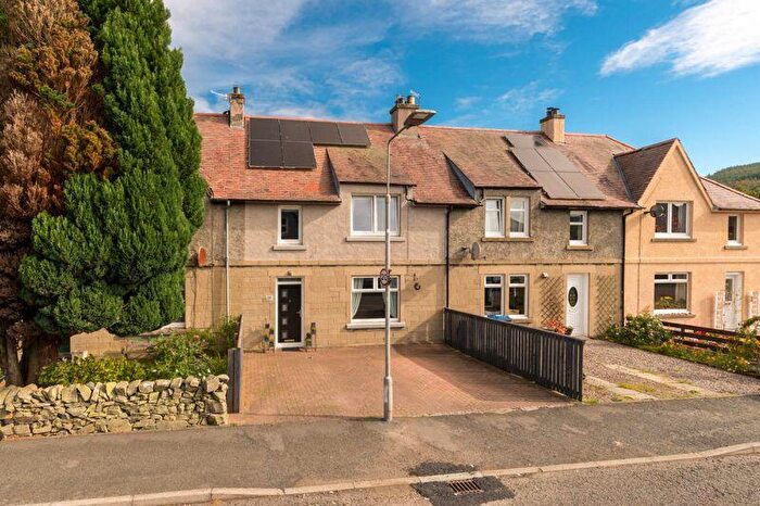 3 Bedroom Semi-Detached House For Sale In George Street, Innerleithen, EH44