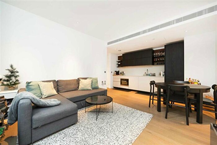 2 Bedroom Flat For Sale In Long Street, Shoreditch, E2