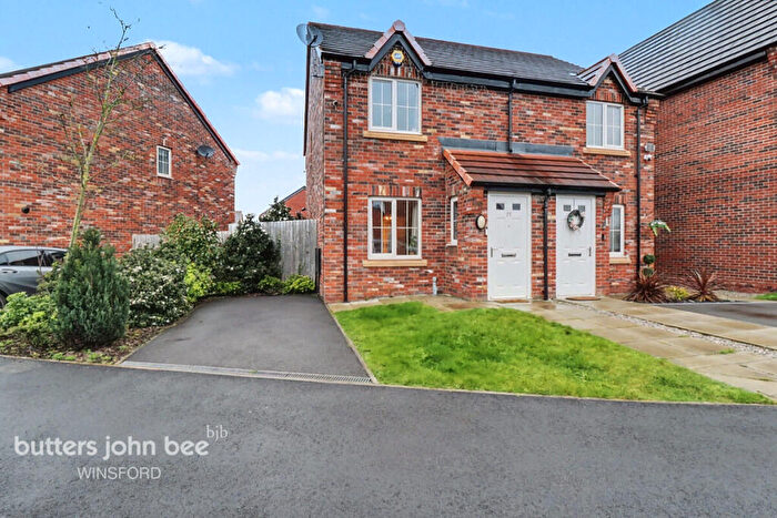 2 Bedroom Semi Detached House For Sale In Chillingham Road, Winsford, CW7