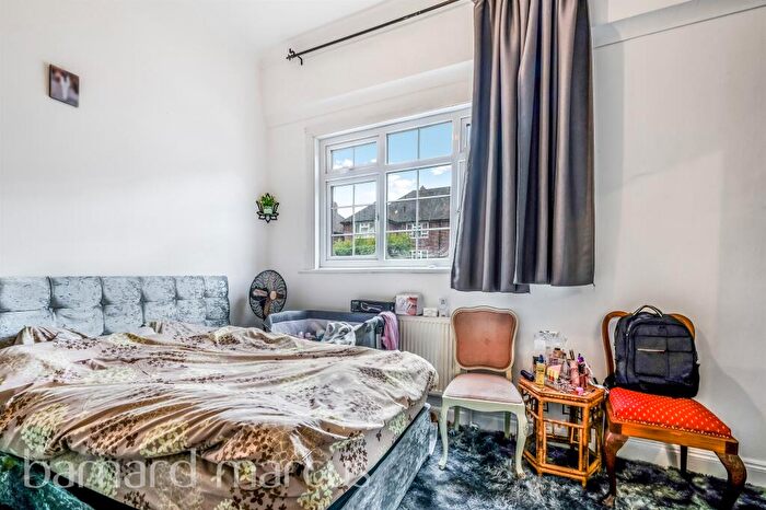 1 Bedroom Flat For Sale In Parish Lane, London, SE20