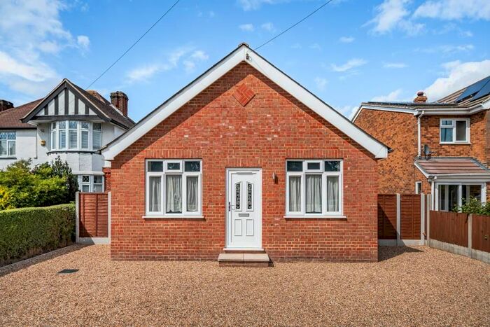 3 Bedroom Detached Bungalow To Rent In Ashford, Sunbury, TW15