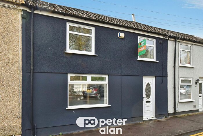 3 Bedroom Terraced House For Sale In Glan Road, Aberdare, CF44