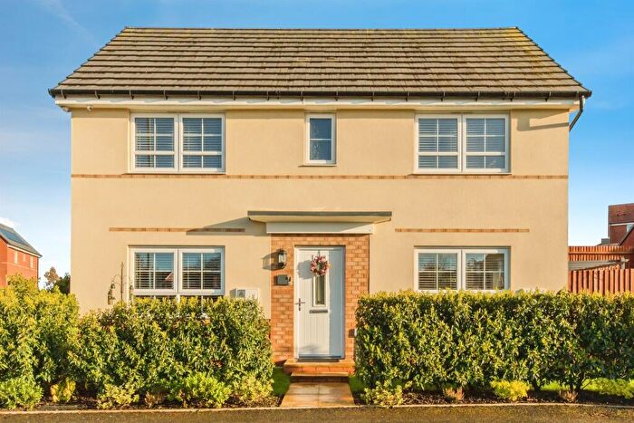 3 Bedroom Detached House For Sale In Dowling Road, Uttoxeter, ST14