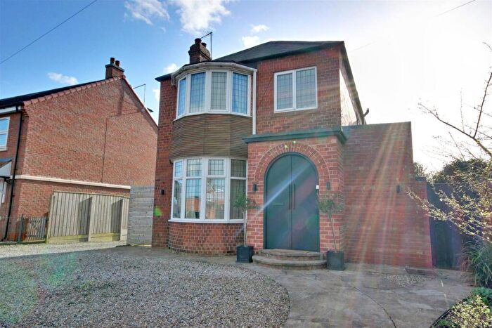 3 Bedroom Detached House For Sale In Main Street, Leconfield, Beverley, HU17