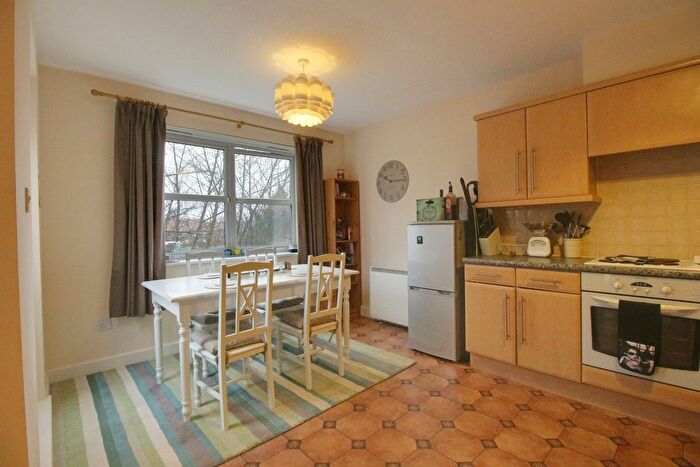 2 Bedroom Flat To Rent In Heworth Mews, York, YO31