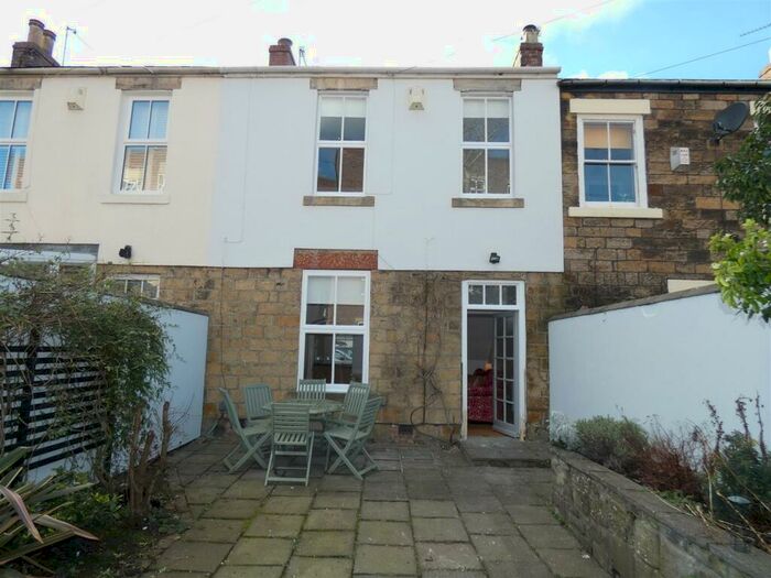 2 Bedroom Terraced House To Rent In East Front, Brandling Place, NE2