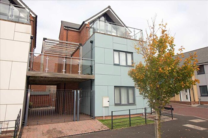 3 Bedroom Detached House To Rent In Bellshiel Grove, Benwell, Newcastle Upon Tyne, NE15