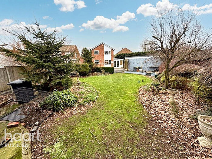 4 Bedroom Detached House For Sale In Chapmans Close, Wellingborough, NN29