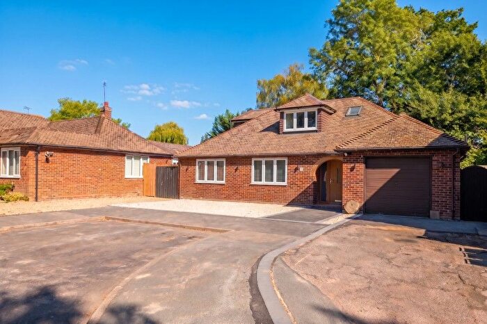 5 Bedroom Detached Bungalow To Rent In West End, Woking, Surrey, GU24