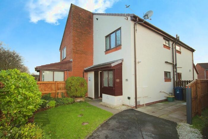 1 Bedroom Detached House To Rent In Lostock View, Lostock Hall, Preston, Lancashire, PR5