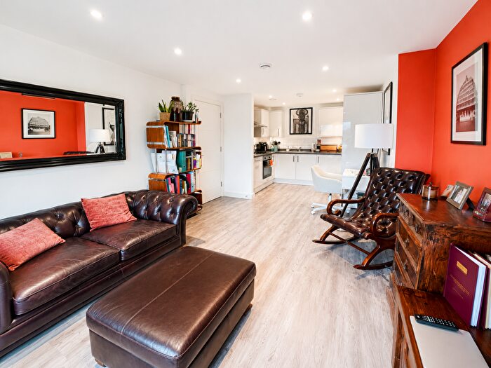 1 Bedroom Apartment For Sale In Davenport Park Apartments, Buxton Road, Great Moor, Stockport, SK2