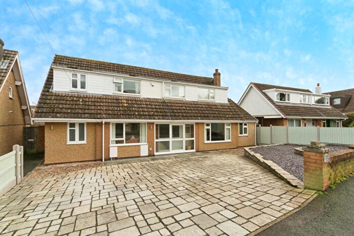 4 Bedroom Detached House For Sale In Llanrwst Road, Colwyn Bay, Conwy, LL28