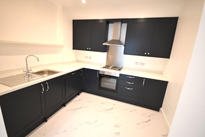 2 Bedroom Flat To Rent In Belsize Road, London, NW6