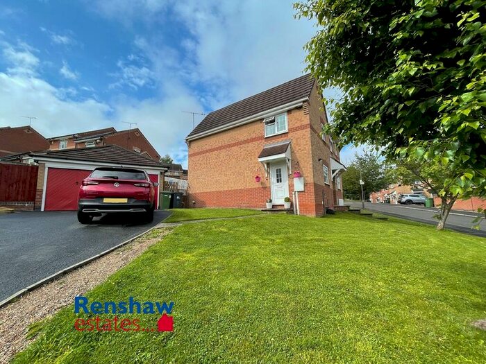 2 Bedroom End Of Terrace House To Rent In Brockhall Rise, Heanor, Derbyshire, DE75