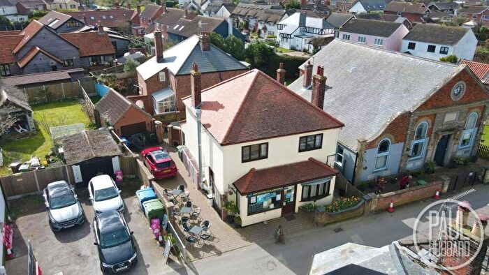 3 Bedroom Detached House For Sale In Beach Road, Winterton-on-Sea, NR29