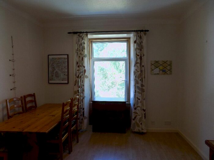 3 Bedroom Flat To Rent In Shore Road, Tighnabruaich, Argyll And Bute PA21