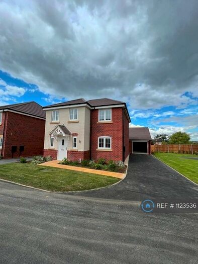 3 Bedroom Detached House To Rent In Oak Tree Road, Great Glen, LE8