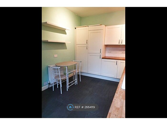 4 Bedroom Semi-Detached House To Rent In Edenhall Avenue, Manchester, M19