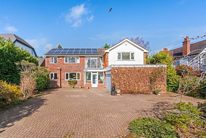 4 Bedroom Detached House For Sale In Blossomfield Road, Solihull, B91