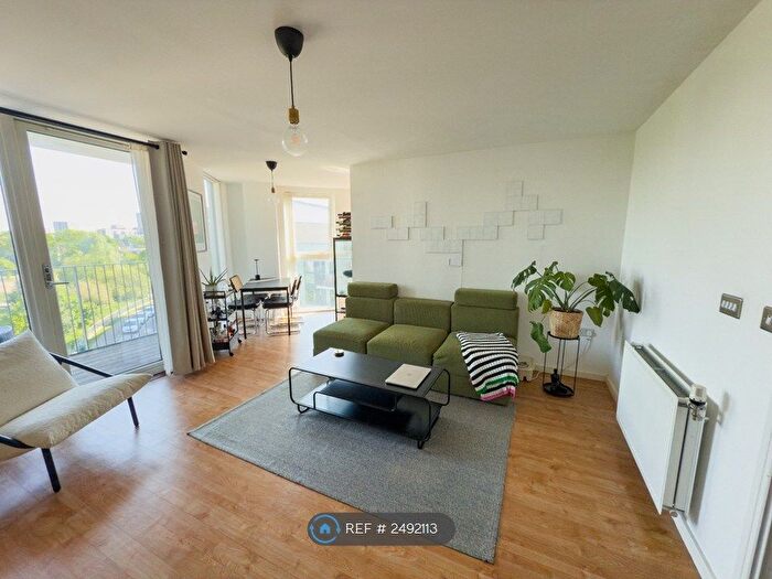 2 Bedroom Flat To Rent In Butterfly Court, London, NW9