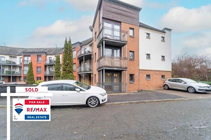 2 Bedroom Flat For Sale In Kaims Terrace, Kirkton, Livingston, EH54