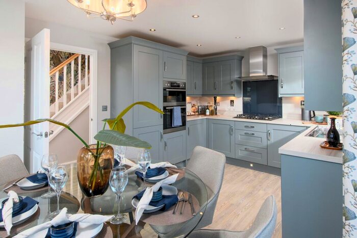4 Bedroom Detached House For Sale In Richmond Way, Whitfield, Dover, CT16