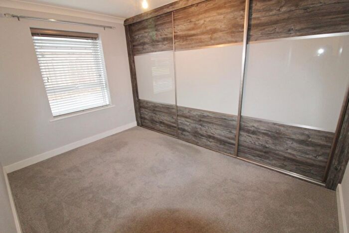 2 Bedroom Bungalow For Sale In Windsor Way, Barnetby, DN38