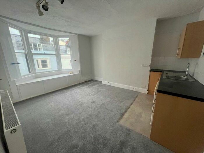Apartment To Rent In Burlington Street Brighton, BN2