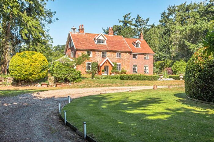 9 Bedroom Detached House For Sale In Quintessential Country House In Chedgrave, NR14