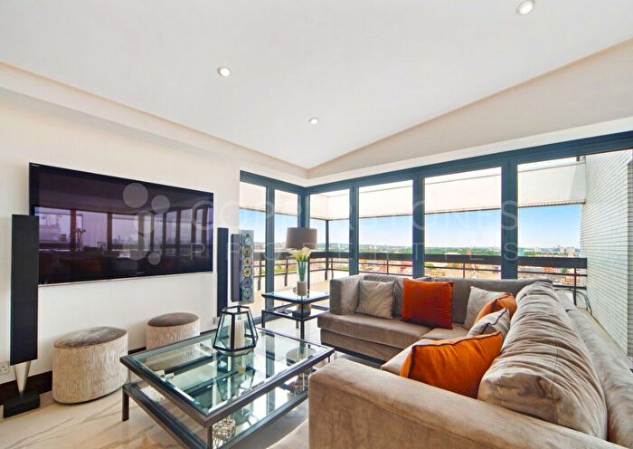 2 Bedroom Flat To Rent In The Water Gardens, London, W2