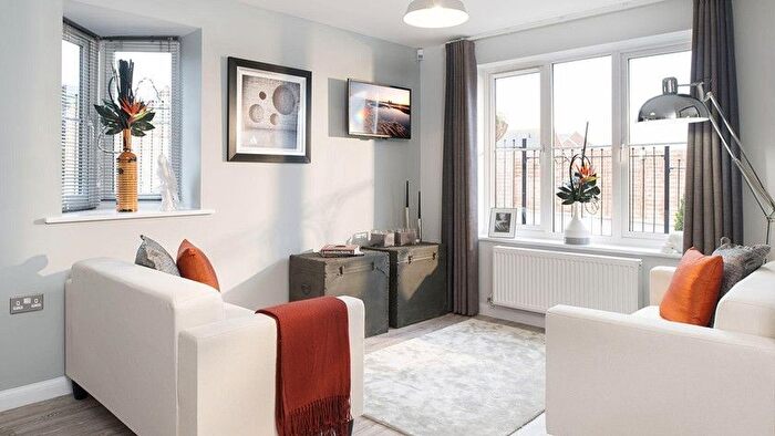 2 Bedroom Semi-Detached House For Sale In Oakeneaves Ave, Burnley, BB11