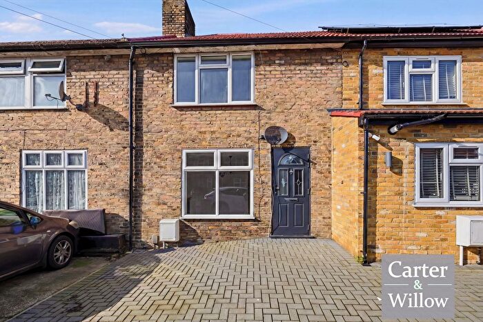 2 Bedroom Terraced House For Sale In Grafton Road, Dagenham, RM8