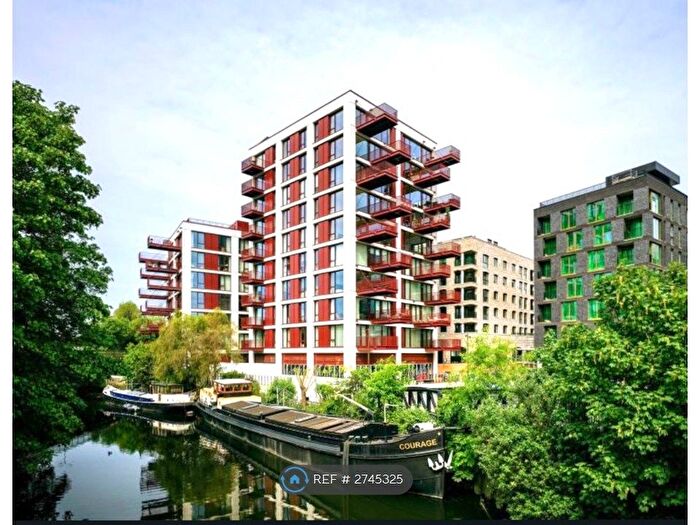 1 Bedroom Flat To Rent In Hollandbury House, London, TW8