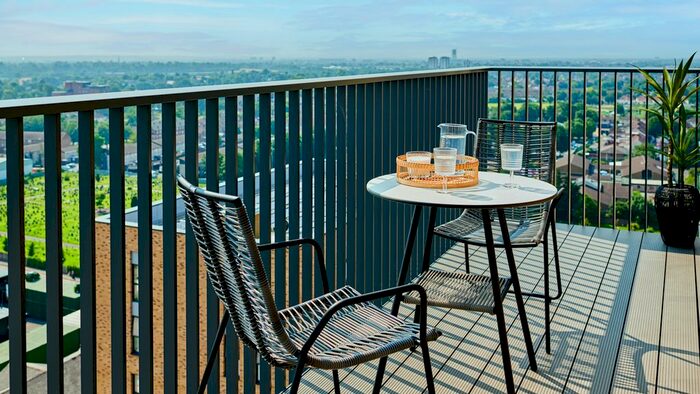 2 Bedroom Flat To Rent In Uncle Southall, Merrick Road, Southall, UB2