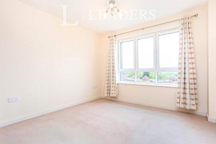 2 Bedroom Apartment To Rent In The Exchange, Oriental Road, GU22
