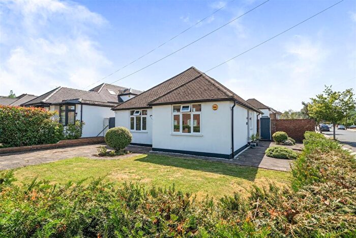 3 Bedroom Detached Bungalow For Sale In Blaydon Close, Ruislip, HA4
