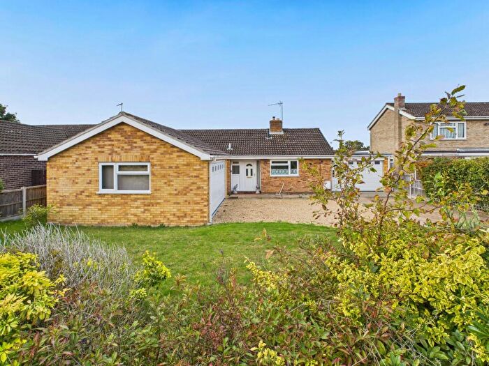 3 Bedroom Detached Bungalow For Sale In Oakview Drive, Downham Market, PE38