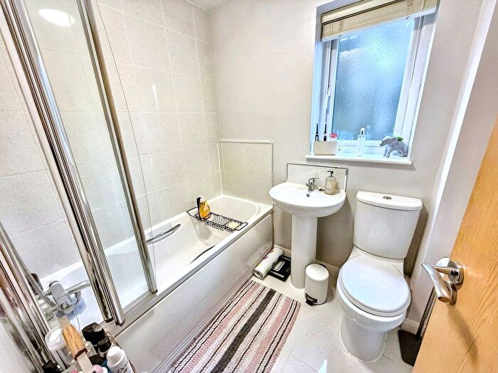 2 Bedroom Semi-Detached House For Sale In Young Close, South Shields, NE34