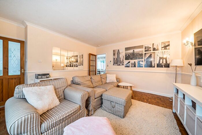 3 Bedroom Terraced House For Sale In Wey Barton, Byfleet, KT14