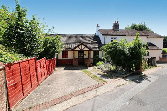 2 Bedroom Terraced Bungalow For Sale In Bishops Road, Farnham, GU9