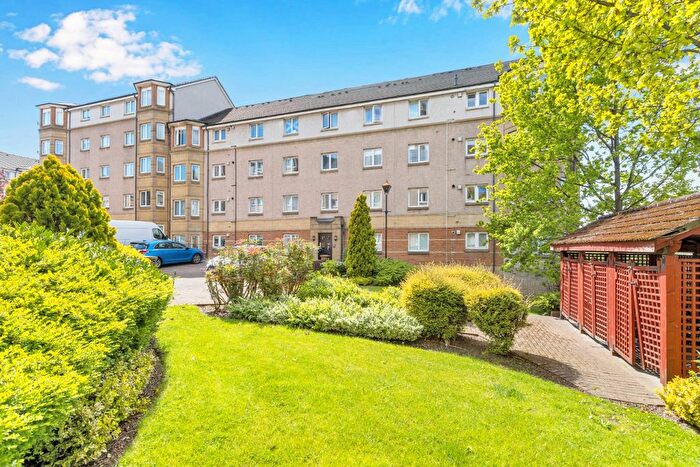 2 Bedroom Flat For Sale In / Easter Dalry Road, Edinburgh, EH11