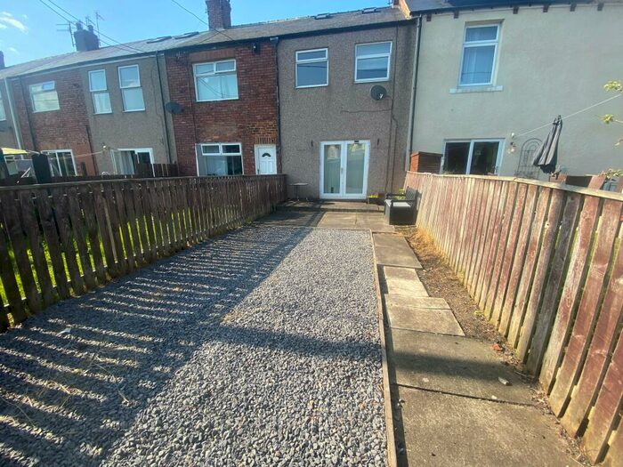 3 Bedroom House To Rent In Finings Street, Langley Moor, DH7