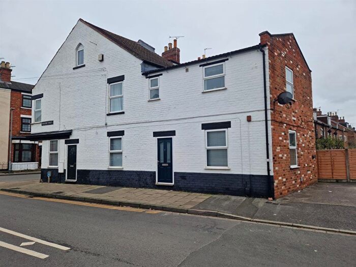 1 Bedroom Flat To Rent In Harcourt Street, Newark, NG24