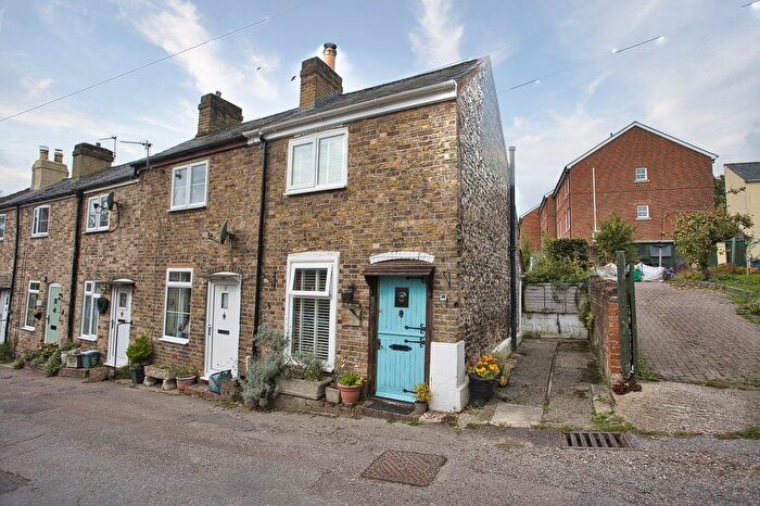 1 Bedroom End Terrace House For Sale In Templar Road, Temple Ewell, Dover, Kent, CT16